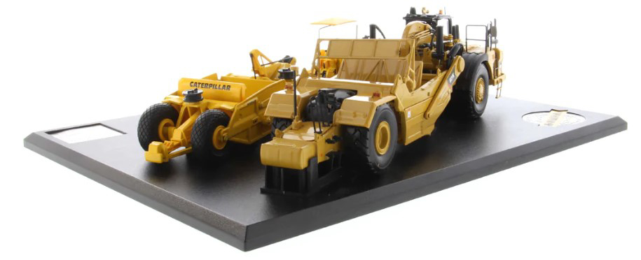Ring Power CAT Retail Store. 1:50 Cat® 621K Scraper & CAT No.70 Scraper ...