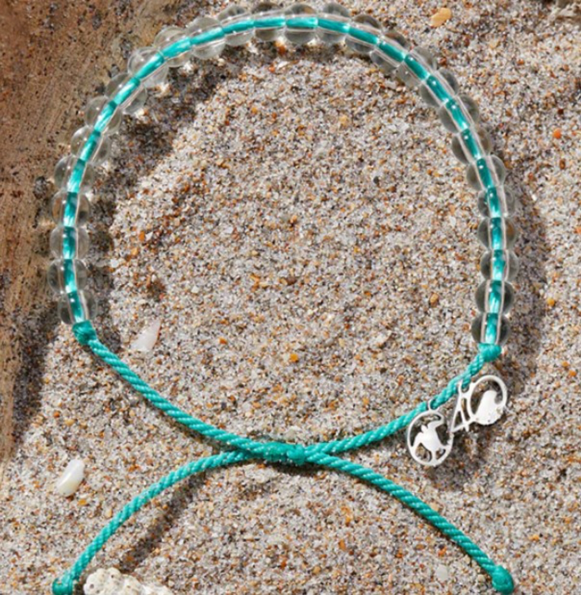 Picture of Hawksbill Sea Turtle Beaded Bracelet